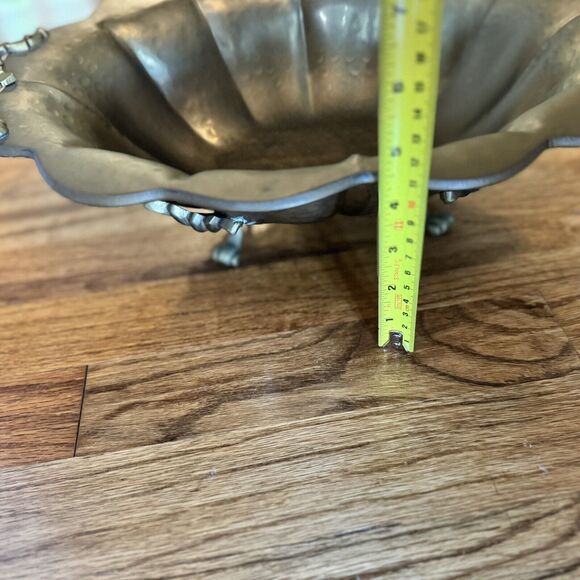 VTG Brass Large 17" Bowl Patina Scalloped Footed Centerpiece Hand Crafted India - Picture 8 of 16
